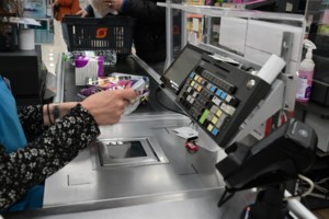 Ακτοπλοϊκά: Ανάσα για τους επιβάτες η συγκράτηση των τιμών στους ναύλους - Πιθανές και μειώσεις - εικόνα 2