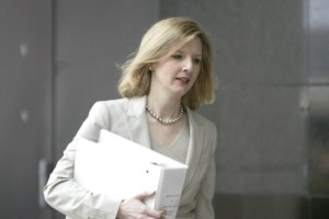 Έπσταϊν: Ήμουν παρών στη νεκροψία του, λέει γιατρός - "Ο θάνατός του παραπέμπει σε στραγγαλισμό" - εικόνα 2