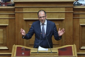 "Πυρά" Τσίπρα σε κυβέρνηση αλλά κυρίως σε Φώφη: Ντροπή το νομοσχέδιο, μεγαλύτερη ντροπή να το ψηφίζει η Γεννηματά - εικόνα 2