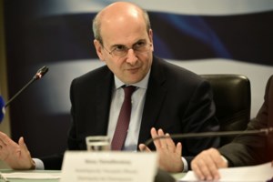 Γιατί ο Χατζηδάκης έβαλε τέλος στην επαναφορά του 13-14ου μισθού στο Δημόσιο