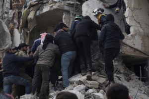 Φονικός σεισμός στην Τουρκία: Πού μπορούν να επικοινωνήσουν οι Έλληνες που  βρίσκονται στις πληγείσες περιοχές