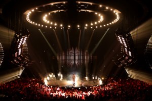 Eurovision 2023: Η παρουσιάστρια που μάγεψε - Κέρδισε Emmy, έπαιξε σε "Game of Thrones" και "Ted Lasso" - εικόνα 3