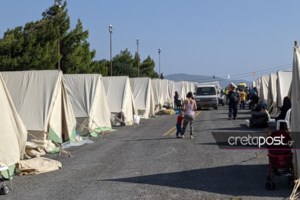 Αρκαλοχώρι: Γλίτωσε από θαύμα και μαγειρεύει για τους σεισμόπληκτους - Η συγκινητική ιστορία του Σάτζα Σπετίμ - εικόνα 2