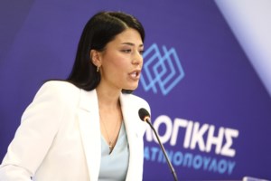 Λατινοπούλου: Ο "απατεώνας Βελόπουλος" έστελνε SMS σε δημοσιογράφους ότι είμαι ερωμένη γνωστού επιχειρηματία