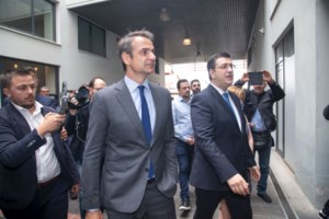 DW: Μεγάλο το ενδιαφέρον των Γερμανών για την Ελλάδα - Στους κύριους προορισμούς η χώρα μας