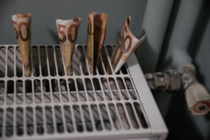 Σκρέκας: Στα 221 ευρώ ανά μεγαβατώρα η επιδότηση ρεύματος τον Δεκέμβριο για τα νοικοκυριά