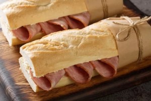 Η διαλειμματική διατροφή δεν βοηθά μόνο να χάσουμε βάρος, αλλά και να το διατηρήσουμε