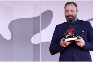 Σακελλαροπούλου για τη βράβευση του Γιώργου Λάνθιμου: Μία μεγάλη διάκριση για έναν ιδιοφυή δημιουργό - εικόνα 2