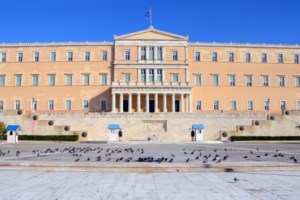 Τζεντιλόνι: Εντυπωσιακή η ανάκαμψη της Ελλάδας- Το ΑΕΠ σχεδόν στα επίπεδα προ κρίσης