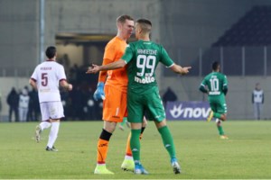 Κορονοϊός: Θετικός Σέρβος ποδοσφαιριστής που ανήκει στον Ολυμπιακό - εικόνα 2