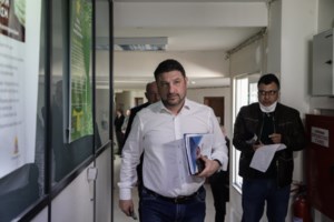 Πέθανε από κορoνοϊό ο Γάλλος πρώην υπουργός Πατρίκ Ντεβεντζιάν - εικόνα 2