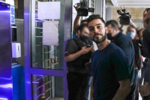 Ποιοι είναι οι "Έλληνες Αυτόχθονες Ιθαγενείς" που... μοιράζουν πρόστιμα: Θέλουν να ενημερώσουν και τον ΟΗΕ