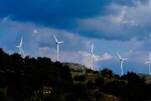 Ρεβυθούσα: Εγκαινιάστηκε ο νέος σταθμός φόρτωσης LNG με βυτιοφόρα - Ενδιαφέρον και από την Ουκρανία