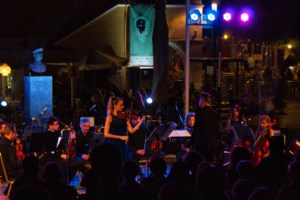 ΙRENE: Η Αθηναία τραγουδίστρια που λατρεύει την κλασική soul των 00's - Το νέο της τραγούδι