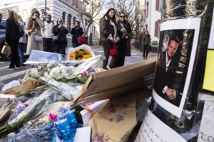 Συγκίνησε η Τζένιφερ Άνιστον για τον Μάθιου Πέρι: "Σου μιλάω κάθε μέρα, σε ακούω, τώρα είσαι ήσυχος χωρίς πόνο" - εικόνα 4