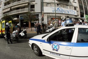 ΕΔΕ μετά την καταγγελία δικηγόρων για επίθεση από αστυνομικούς στα Εξάρχεια - Τους έγδυσαν στο ΑΤ [εικόνες]