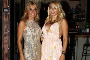 Κωνσταντίνα Σπυροπούλου - Σταθοκωστόπουλος: Παθιασμένα φιλιά στη μέση του δρόμου - εικόνα 8