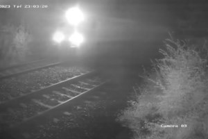 Τέμπη: Έφοδος της ΕΛ.ΑΣ. στην εταιρεία φύλαξης που κατέθεσε τα νέα βίντεο στον ανακριτή -  Κατασχέθηκε το καταγραφικό των καμερών - εικόνα 6