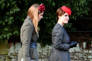 Ο "ανατριχιαστικός" πρίγκιπας: Η στιγμή που ο φακός τον έπιασε να κοιτάζει επίμονα το ντεκολτέ εργαζόμενης [εικόνα] - εικόνα 3