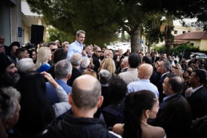 Μητσοτάκης από Κέντρο Υγείας Μαρκοπούλου: "Υλοποιείται η μεγαλύτερη αναβάθμιση του κτιριολογικού εξοπλισμού του ΕΣΥ" - εικόνα 2