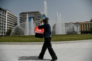 Ρέγκλινγκ: Έως και 800 εκατ. ευρώ θα εξοικονομήσει η Ελλάδα αν δανειστεί από τον ESM