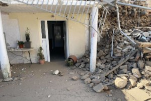 Σεισμός στην Ελασσόνα: Καρέ - καρέ οι καταστροφές που άφησε πίσω του ο Εγκέλαδος [Εικόνες]