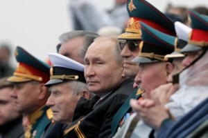 Κρίση στην Ουκρανία: Μακρόν και Πούτιν συμφώνησαν να αναλάβουν δράση για τη διατήρηση της ειρήνης