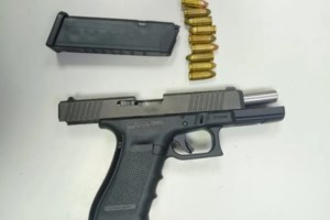 Ελεύθερος ο γνωστός τράπερ που συνελήφθη με γεμάτο όπλο - Τη γλίτωσε με 600 ευρώ πρόστιμο - εικόνα 4