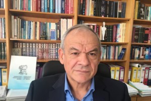 Εμβόλιο: Πώς θα μπείτε από σήμερα στην πλατφόρμα για να κλείσετε ραντεβού