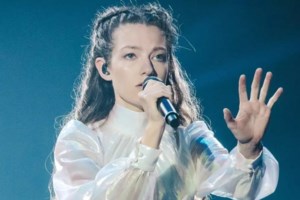 Eurovision 2022: Εντυπωσίασε η Αμάντα Γεωργιάδη με το "Die Together" - Πέρασε στον μεγάλο τελικό [Βίντεο] - εικόνα 2