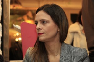 Στο νοσοκομείο για μια εβδομάδα η Εφη Αχτσιόγλου λόγω επιπλοκών