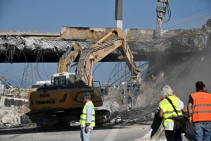 Χανιά: Φωτιά στο εργοστάσιο ανακύκλωσης - Μεγάλη κινητοποίηση της πυροσβεστικής