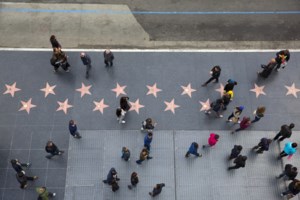 Καμπανάκι ΔΝΤ για τον εμπορικό πόλεμο και τους δασμούς του Τραμπ: "Μπορεί να οδηγήσει σε χρηματιστηριακό κραχ" - εικόνα 4