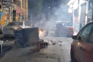 Ν. Ηράκλειο: Ερωτήματα για τον σοβαρό τραυματισμό της 16χρονης σε επεισόδια με την ΕΛΑΣ - Η πτώση και το ποδοπάτημα - εικόνα 2