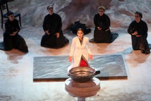 "Σαν τσουνάμι φτάνει το υλικό στο ΣΕΗ" - Στον Εισαγγελέα αύριο ο Πασχάλης Τσαρούχας