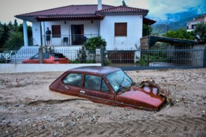 Μπέος: Να έρθει στο Βόλο ο Κασσελάκης με τον Τάιλερ και να πιάσουν κανένα φτυάρι να βοηθήσουν
