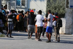 Κορονοϊός – "Βόμβα" Δερμιτζάκη: Μας ανησυχεί η σχέση κρουσμάτων και θανάτων – Είμαστε χειρότερα από το Βέλγιο [βίντεο] - εικόνα 2