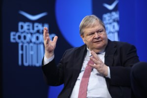 Ο Σταθάκης "δέχεται" μέχρι και Βενιζέλο - Λοβέρδο στην προοδευτική διακυβέρνηση ΣΥΡΙΖΑ - εικόνα 2