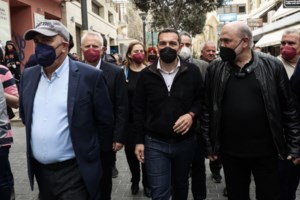 Κυβερνητικός εκπρόσωπος για Τσίπρα: Καταστρώνει εκλογικά σενάρια- Ζει σε παράλληλο σύμπαν