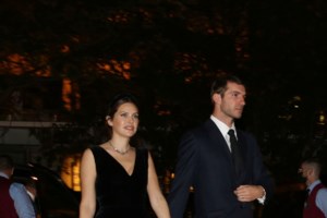 Ντάσα Ζούκοβα: Αγκαλιά με τον σύζυγό της Σταύρο Νιάρχο - Η σπάνια φωτογραφία του ζευγαριού - εικόνα 9