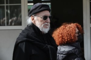 Διονύσης Σαββόπουλος: "Είμαι καλά, το αυτό επιθυμώ και δι' υμάς" - Η πρώτη ανάρτησή του μετά το εξιτήριο από το νοσοκομείο