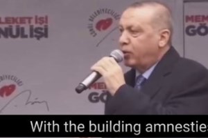 Ανάλυση Guardian: Γιατί οι όροφοι των πολυκατοικιών στην Τουρκία πέφτουν ο ένας πάνω στον άλλο σαν "τηγανίτες"