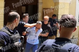 Πρέβεζα: Επιβάτης τουριστικού σκάφους μαχαίρωσε τον καπετάνιο στο χέρι, στο στήθος και στο πρόσωπο