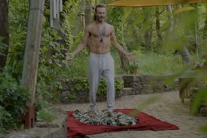 Θανάσης Ευθυμιάδης: Όταν γεννήθηκαν οι κόρες μου, σταμάτησα τα μαχητικά σπορ και έκανα γιόγκα [βίντεο]