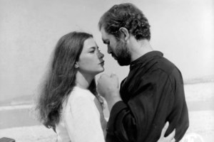 Κωνσταντίνος Καζάκος: Συντετριμμένος στην πρώτη δημόσια εμφάνιση μετά τον θάνατο του πατέρα του - εικόνα 4