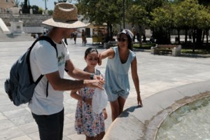 Σάκης Αρναούτογλου: Με τερτίπια ο καιρός τον Δεκαπενταύγουστο - Μέχρι  και καταιγίδες το τριήμερο - εικόνα 2