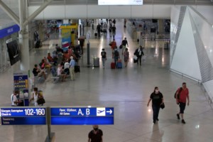 Κορονοϊός: 193 οι νεκροί στη χώρα - Κατέληξε 83χρονη στο "Σωτηρία"