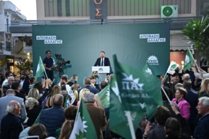 Κόντρα Βαξεβάνη-ΠΑΣΟΚ: "Ανήσυχος ο Ανδρουλάκης με όσα έγραψαν οι κοριοί" - "Χρυσός χορηγός του Μητσοτάκη" - εικόνα 2