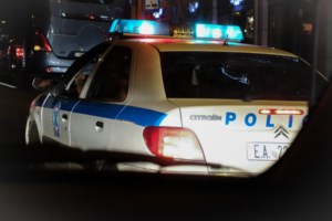 Σοκ στη Βούλα: Εν ψυχρώ εκτέλεση άνδρα έξω από το σπίτι του - Τον πυροβόλησαν στο κεφάλι - εικόνα 2