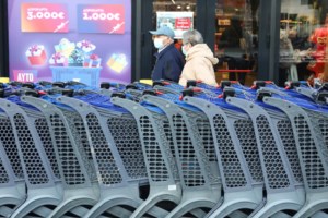 Πλειστηριασμοί: Ποια επώνυμα σφυριά θα χτυπήσουν αυτήν την εβδομάδα